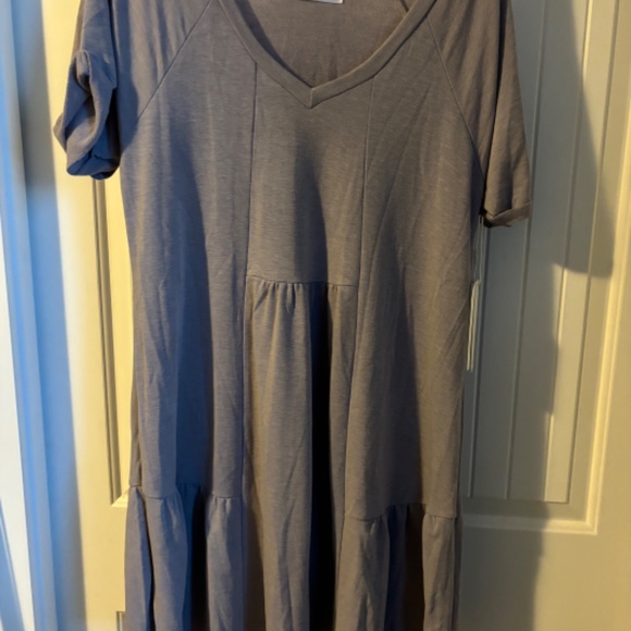 Little Mountain Vancouver Riley Dress - Picture 2 of 5